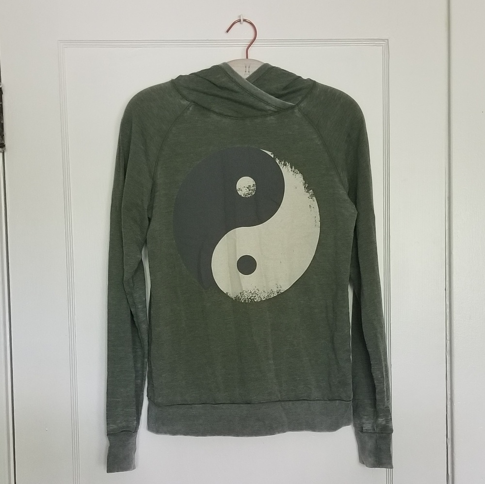 Lightweight yin yang hoodie
